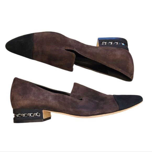 Vaneli Women's Chocolate Brown Black Pointed Toe Chain Detail Loafers Size 9.5 - Picture 4 of 7